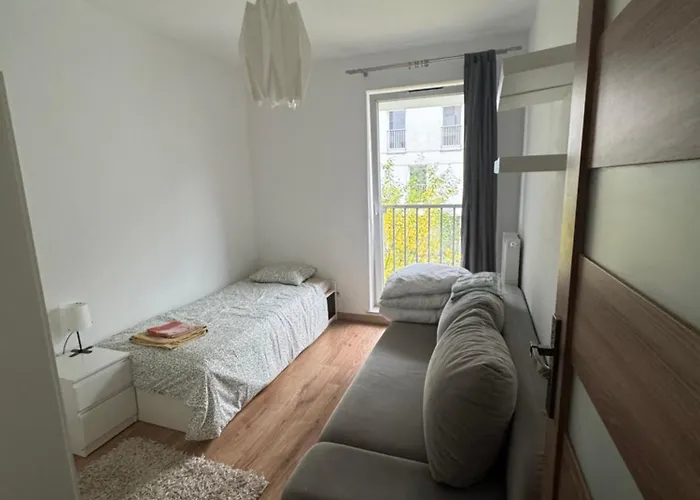 Komfortowy Dwupoziomowy Apartment Warsaw